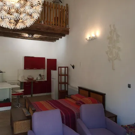 Mas De Gayce Apartment *